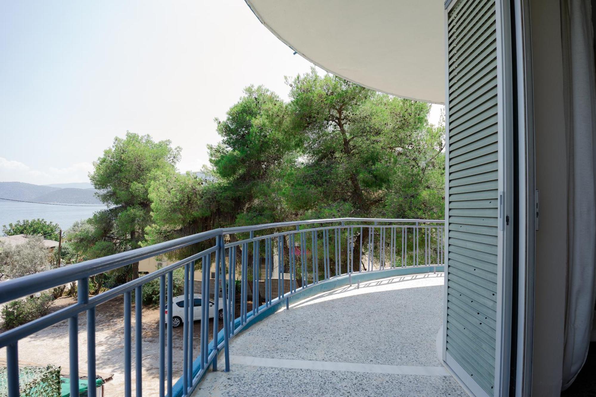 Hotel Korfos - Ξενοδοχείο Κόρφος Renovated Ngoại thất bức ảnh
