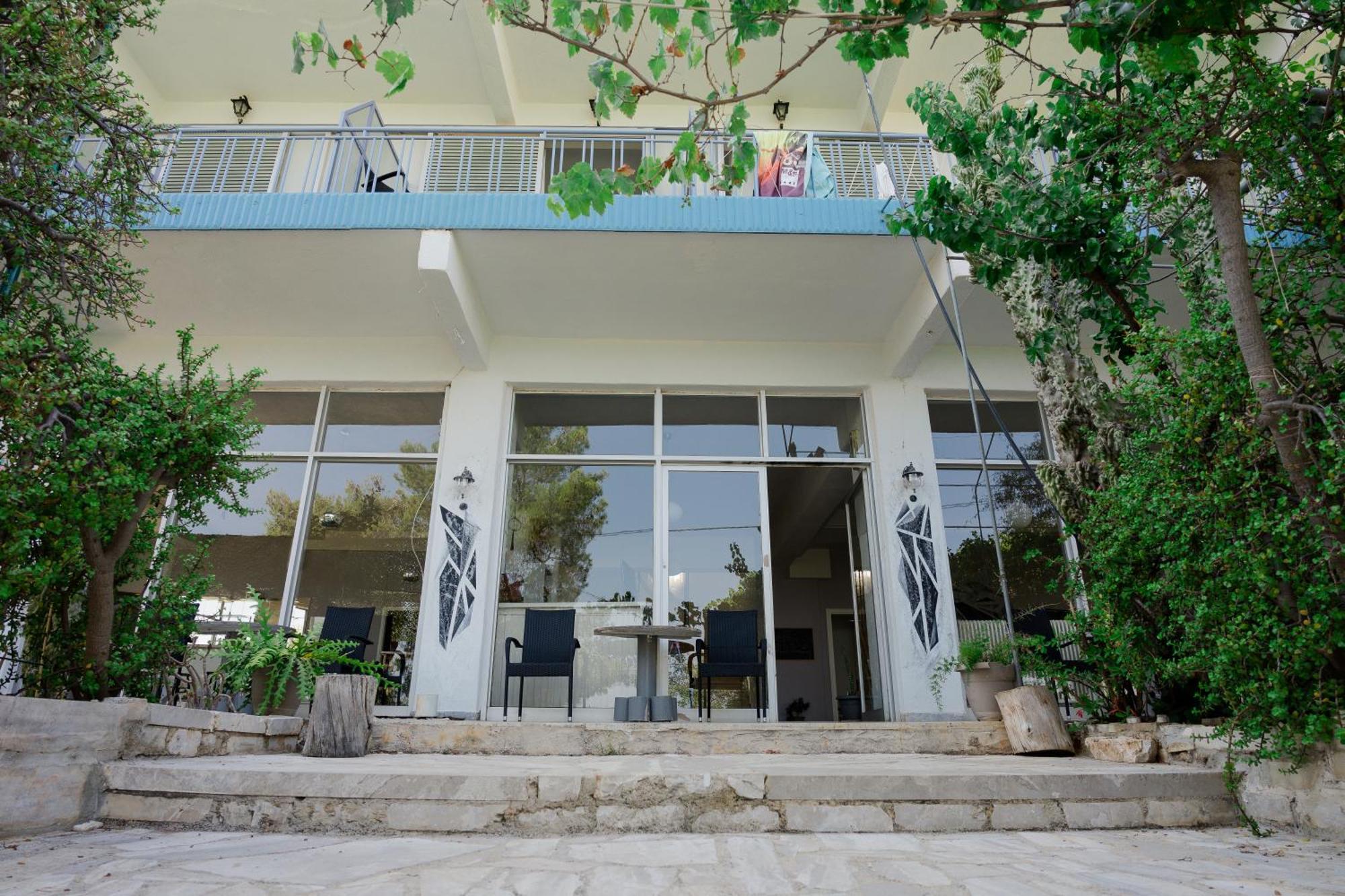 Hotel Korfos - Ξενοδοχείο Κόρφος Renovated Ngoại thất bức ảnh