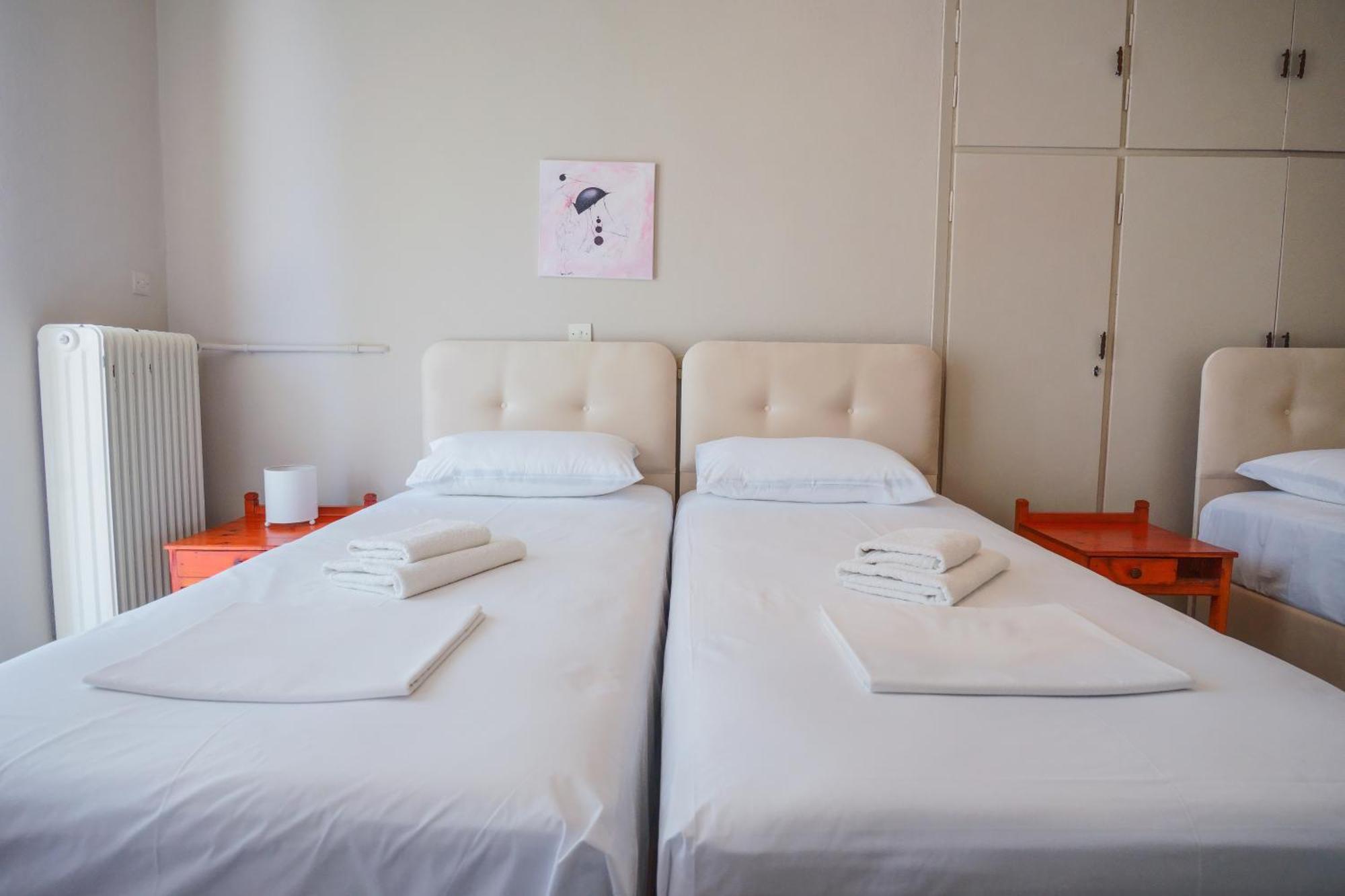 Hotel Korfos - Ξενοδοχείο Κόρφος Renovated Ngoại thất bức ảnh