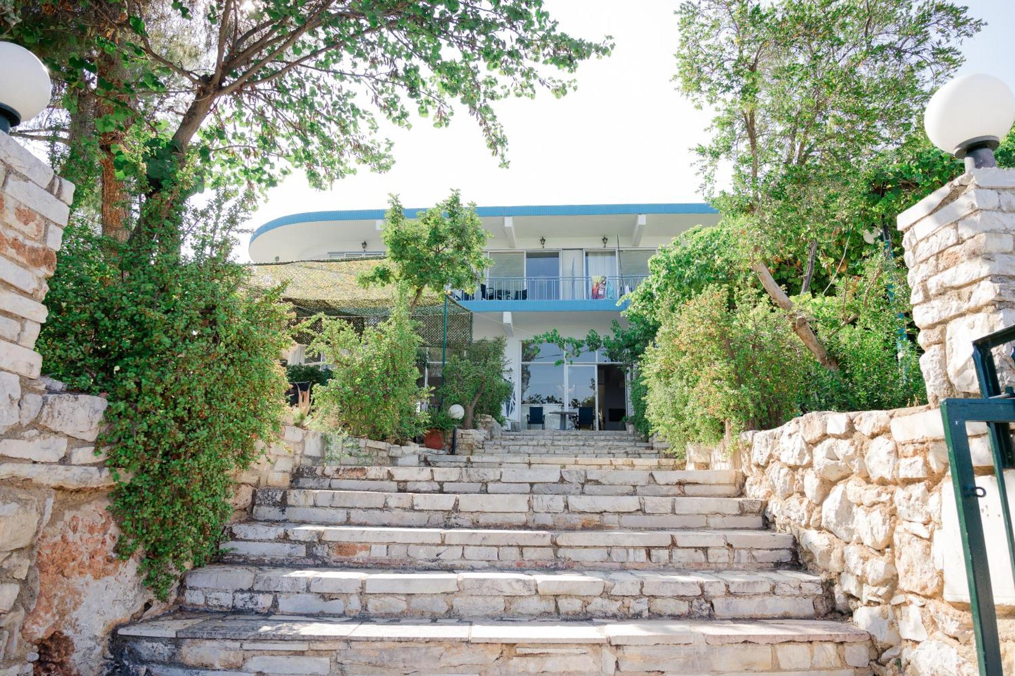Hotel Korfos - Ξενοδοχείο Κόρφος Renovated Ngoại thất bức ảnh